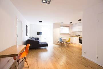 Фотографии Апартаменты WROCLOVE APARTMENTS - Old Town ZAMGŁAWIANIE - OZONOWANIE г. Вроцлав (Польша) №3 Фото Апартаменты WROCLOVE APARTMENTS - Old Town ZAMGŁAWIANIE - OZONOWANIE г. Вроцлав 3