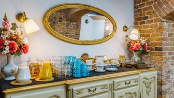 Фотографии Апарт-отели Five Stars Bed&Breakfast г. Вроцлав (Польша) №3 Фото Апарт-отели Five Stars Bed&Breakfast г. Вроцлав 3