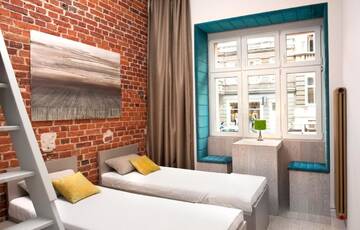 Фото номера Стандартные апартаменты Хостелы MoHo M Hostel г. Вроцлав 2
