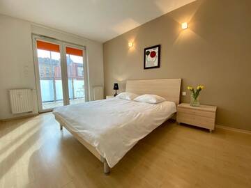Фото номера One-Bedroom Apartment with Balcony - 2 Czysta Street Апартаменты Aravel Old Town Apartments г. Вроцлав 46