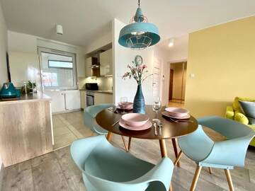Фото номера One-Bedroom Apartment with Balcony - 2 Czysta Street Апартаменты Aravel Old Town Apartments г. Вроцлав 6