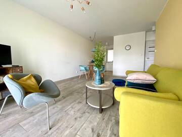 Фото номера One-Bedroom Apartment with Balcony - 2 Czysta Street Апартаменты Aravel Old Town Apartments г. Вроцлав 8