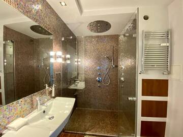 Фото номера Deluxe Apartment with Balcony - 2 Czysta Street Апартаменты Aravel Old Town Apartments г. Вроцлав 17