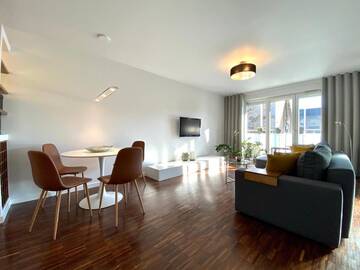 Фото номера Deluxe Apartment with Balcony - 2 Czysta Street Апартаменты Aravel Old Town Apartments г. Вроцлав 16