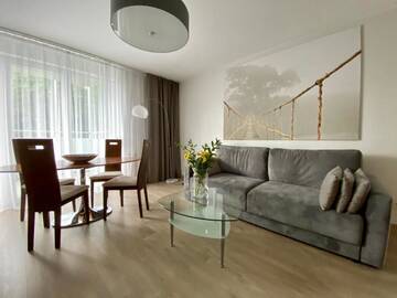 Фото номера Two-Bedroom Apartment with Balcony - 2 Czysta Street Апартаменты Aravel Old Town Apartments г. Вроцлав 12