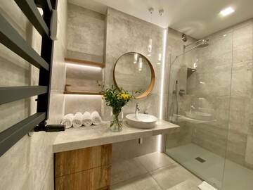 Фото номера Two-Bedroom Apartment with Balcony - 2 Czysta Street Апартаменты Aravel Old Town Apartments г. Вроцлав 13