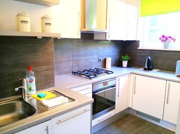 Фото номера Апартаменты с 1 спальней - Kotlarska, 5/6 Апартаменты LUCKY APARTMENTS - Old Town ZAMGŁAWIANIE - OZONOWANIE г. Вроцлав 3