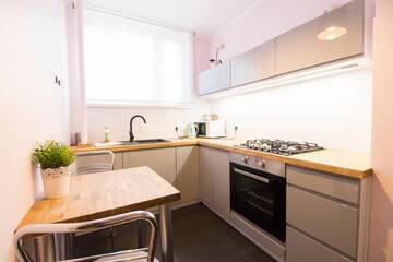 Фото номера Номер-студио - Kotlarska, 5/1 Апартаменты LUCKY APARTMENTS - Old Town ZAMGŁAWIANIE - OZONOWANIE г. Вроцлав 3