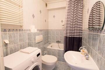 Фото номера Economy Studio Apartment - Biskupia 4 Street Апартаменты WROCLOVE APARTMENTS - Old Town ZAMGŁAWIANIE - OZONOWANIE г. Вроцлав 5