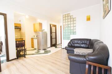 Фото номера Two-Bedroom Apartment - Biskupia 8 Street Апартаменты WROCLOVE APARTMENTS - Old Town ZAMGŁAWIANIE - OZONOWANIE г. Вроцлав 4