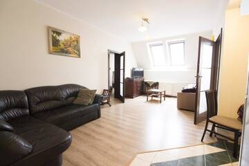 Фото номера Two-Bedroom Apartment - Biskupia 8 Street Апартаменты WROCLOVE APARTMENTS - Old Town ZAMGŁAWIANIE - OZONOWANIE г. Вроцлав 9