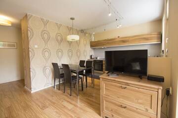 Фото номера One-Bedroom Apartment - Biskupia 10 Street Апартаменты WROCLOVE APARTMENTS - Old Town ZAMGŁAWIANIE - OZONOWANIE г. Вроцлав 5