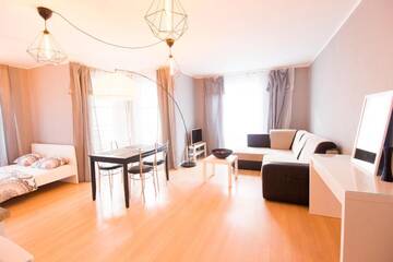 Фото номера One- Bedroom Apartment - Biskupia 2/5 Street Апартаменты WROCLOVE APARTMENTS - Old Town ZAMGŁAWIANIE - OZONOWANIE г. Вроцлав 8