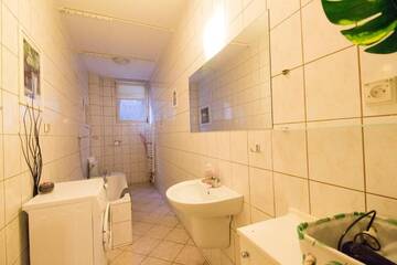 Фото номера Economy Studio - Łaciarska 9/1b Street Апартаменты WROCLOVE APARTMENTS - Old Town ZAMGŁAWIANIE - OZONOWANIE г. Вроцлав 6