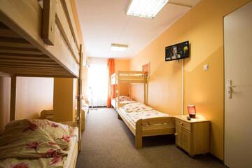 Фото номера Трехместный номер с общей ванной комнатой вне номера Хостелы Moon Hostel г. Вроцлав 6