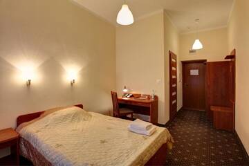 Фото номера Двухместный номер с 1 кроватью Отель Hotel Lothus г. Вроцлав 3