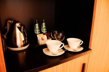 Фото номера Номер «Сад» Отель The Granary - La Suite Hotel г. Вроцлав 14