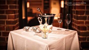 Фото номера Номер «Сад» Отель The Granary - La Suite Hotel г. Вроцлав 8