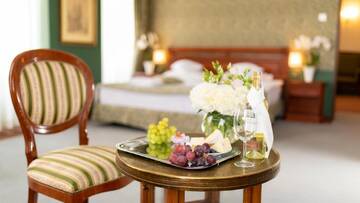 Фото номера Люкс с кроватью размера «king-size» Отель Best Western Hotel Prima Wrocław г. Вроцлав 4