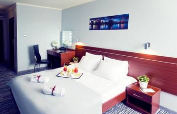 Фото Отель Hotel Śląsk г. Вроцлав 2
