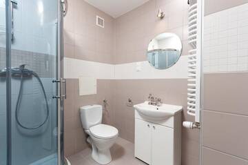 Фото номера Двухместный номер с 1 кроватью Хостелы Cilantro Bed &amp; Breakfast г. Вроцлав 21