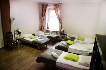 Фото номера Общий номер (для 6 взрослых) Хостелы Royal Hostel г. Вроцлав 13