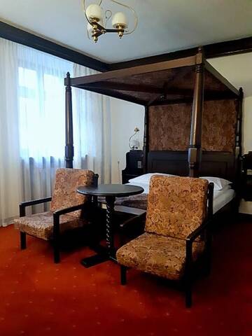Фото номера Двухместный номер с 2 отдельными кроватями Отель Hotel Dwór Polski г. Вроцлав 18
