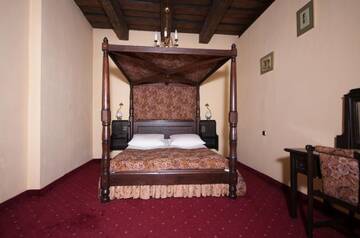 Фото номера Семейный люкс Отель Hotel Dwór Polski г. Вроцлав 2