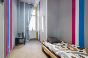 Фото номера Одноместный номер с общей ванной комнатой Хостелы Absynt Hostel Wrocław г. Вроцлав 5