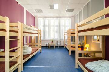 Фото номера Номер (для 8 взрослых) Хостелы Absynt Hostel Wrocław г. Вроцлав 5