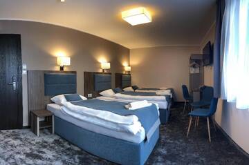 Фото номера Трехместный номер «Комфорт» Отель Hotel Sleep г. Вроцлав 4