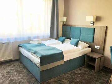 Фото номера Двухместный номер «Комфорт» с 1 кроватью Отель Hotel Sleep г. Вроцлав 5