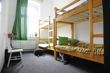 Фото номера Четырехместный номер с общей ванной комнатой Хостелы Hostel Bemma - Ozonowane pokoje г. Вроцлав 16
