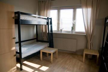 Фото номера Кровать в 10-местном общем номере Хостелы Corner Hostel г. Вроцлав 5