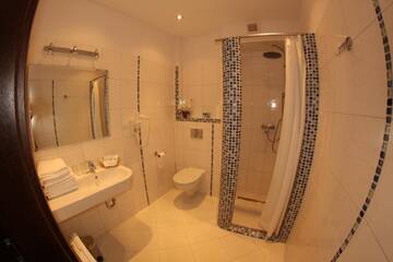 Фото номера Апартаменты Отель Hotel Kosmonauty Wrocław-Airport г. Вроцлав 4
