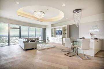 Фото номера Апартаменты в пентхаусе Апартаменты Bathtub View Luxury Apartments in Sky Tower г. Вроцлав 2