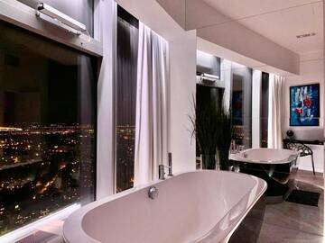 Фото номера Апартаменты с ванной и душем Апартаменты Bathtub View Luxury Apartments in Sky Tower г. Вроцлав 26
