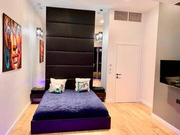 Фото номера Апартаменты с ванной и душем Апартаменты Bathtub View Luxury Apartments in Sky Tower г. Вроцлав 24