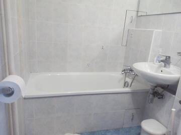 Фото номера Апартаменты с 2 спальнями Апартаменты Apartament Kamienna г. Вроцлав 19