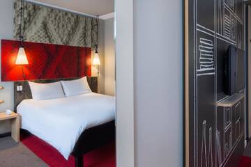 Фото номера Стандартный номер с 1 кроватью Отель Ibis Wroclaw Centrum г. Вроцлав 9