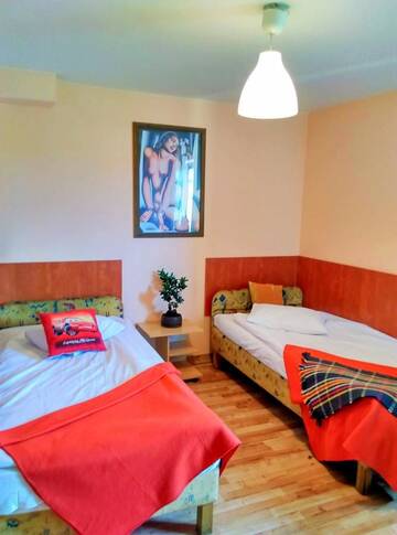Фото номера Стандартный двухместный номер с 2 отдельными кроватями Мотели Motel Rezydent г. Вроцлав 2
