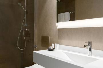 Фото номера Стандартный двухместный номер с 1 кроватью Отель AC Hotel by Marriott Wroclaw г. Вроцлав 8