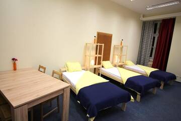 Фото номера Двухместный номер с 1 кроватью Хостелы ONE LUCKY HOSTEL - Rynek - Pokoje prywatne г. Вроцлав 7