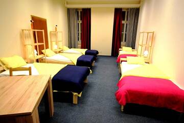 Фото номера Двухместный номер с 1 кроватью Хостелы ONE LUCKY HOSTEL - Rynek - Pokoje prywatne г. Вроцлав 8