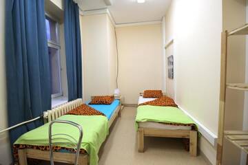 Фото номера Двухместный номер с 1 кроватью и общей ванной комнатой Хостелы ONE LUCKY HOSTEL - Rynek - Pokoje prywatne г. Вроцлав 3