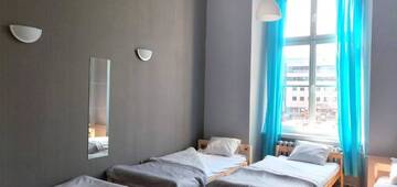 Фото номера Четырехместный номер с общей ванной комнатой Хостелы ONE LUCKY HOSTEL - Rynek - Pokoje prywatne г. Вроцлав 5