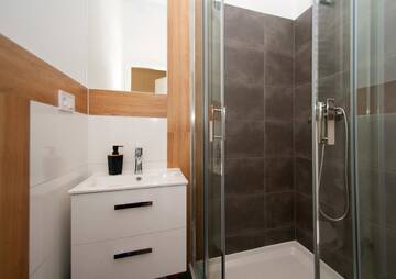 Фото номера Двухместный номер эконом-класса с 1 кроватью Хостелы Swiebodzki Hostel г. Вроцлав 5