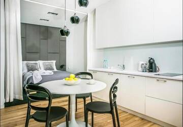 Фото номера Люкс с видом на город Апартаменты 30th+ Floor Apartments in Sky Tower г. Вроцлав 17