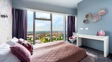 Фото номера Апартаменты Делюкс Апартаменты 30th+ Floor Apartments in Sky Tower г. Вроцлав 14