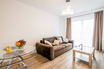 Фото номера Апартаменты с балконом Апарт-отели Modern City Apartments г. Вроцлав 19